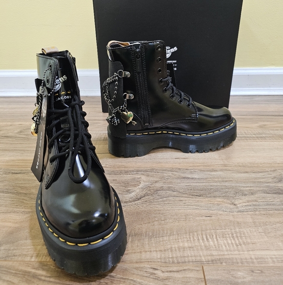New Dr. Martens X Marc Jacobs 10 Years of the Jadon Boot - Picture 2 of 16